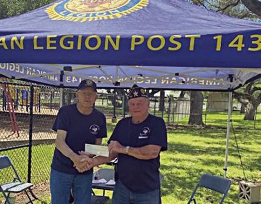 KCs donate to legion flag fund
