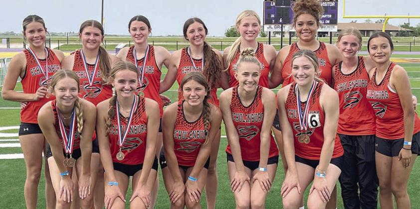 Lady Horns competing at the area meet last week were: (front, from left) Michaela Kollmann, Miranda Bonner, Ellie Hammack, Jenna Guentert, Greenli VanZandt; (back, from left) Morgan Steinhauser, Landry Zapalac, Ava Faith, Jordin Davis, Saybra Pinney, Arianna Vincent, Mallory Bonner, and Ana Maria Granados..