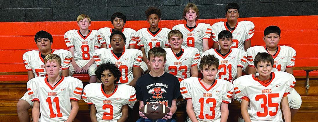 Front, from left: Carson Goodlander, Ashton Medrano, manager Connor Machicek, Hunter Herzik, and Davin Harris. Middle, from left: Jared Melchor, Omari Johnson, Drayden Chudej, Dillon Gomez, and Juan Rodriguez. Back, from left: Layne Dees, Josue Garcia, Tremon Glover, Cannon Lloyd, and Marco Mandujano. Not shown: Crockett Guenther, Sean Rogers, Jesse Hooker, and Trenton Castillo.