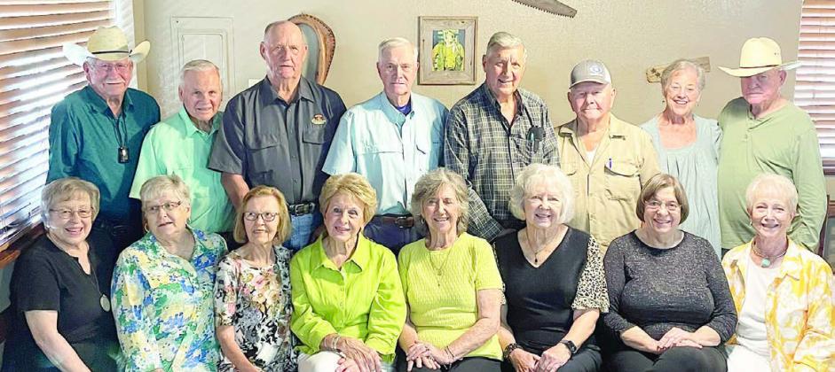 Schulenburg High 1962 class holds reunion