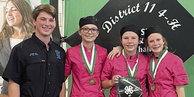 Simmer Down – District 11 4-H Council officer and Cooper Mau, Tatum Fritsch, Ally Kibby and Sawyer Mau of the Fayetteville 4-H.