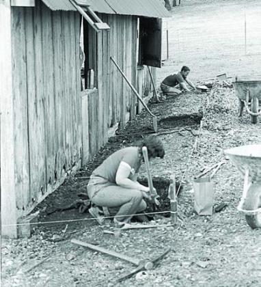 Late 1970s and early 1980s excavati ons at Kreische Brewery are still yielding information, according to Jenny Townzen, Monument Hill/Kreische Brewery sites educator.