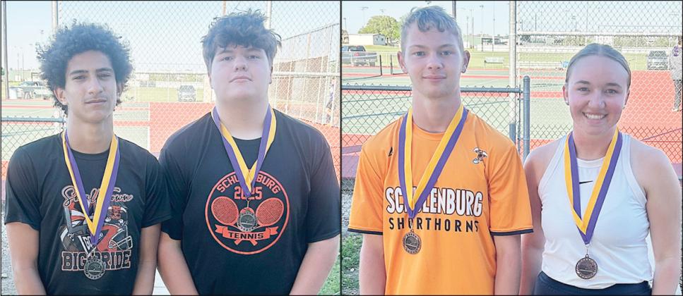 Doubles duos place at Shiner tourney