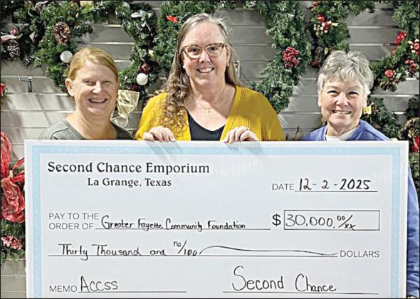 On Hand aS a $30,000 dOnaTiOn was presented to the Greater Com munity Foundation to be used by the ACCSS program were (from left) Marlene  Schnell, SCE assistant store director;  Susie Shank, ACCSS director; and Darlene Strahan, SCE assistant store director.