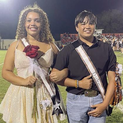 SOPHOMORES – (from left) Arianna Vincent, daughter of Hailee Vincent, and Trey Silcox, son of Larry and Mercy Silcox. Sticker Photo By Darrell Vyvjala
