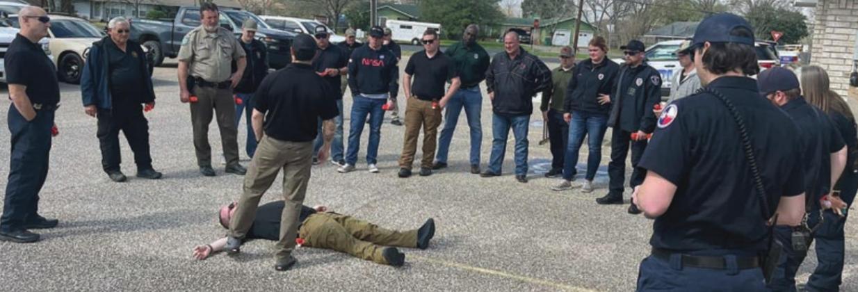 Responders learn how to do a rapid medical evaluation in a potentially hostile environment. They are taught to sweep for major bleeding, apply a tourniquet if needed, clear the airway, and place the victim in the recovery position.