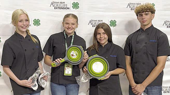 In the Food Challenge contest, the team of (from left) Hailey Janish, Scotti Beseda, Mackayla Griffin and Kandon Kaspar finished in sixth place in the main dish category.