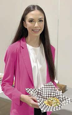 In the food show, Tori Newton placed sixth in the main dish category.