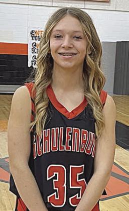 MICHAELA KOLLMANN Sophomore • 2 Guard