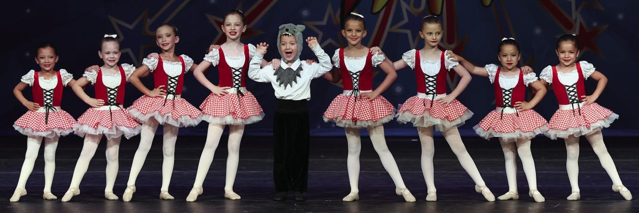 MIINI ELITE GROUP – From left: Juniper Yi, Blayre Bacak, Penelope Machac, Hannah Smith, John Truchard, June Schiffli, Kate Muras, Ella Skinner, Gwen Skinner.