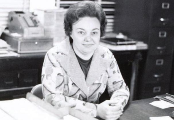 Maxine mans the front office at the Sticker in 1978.