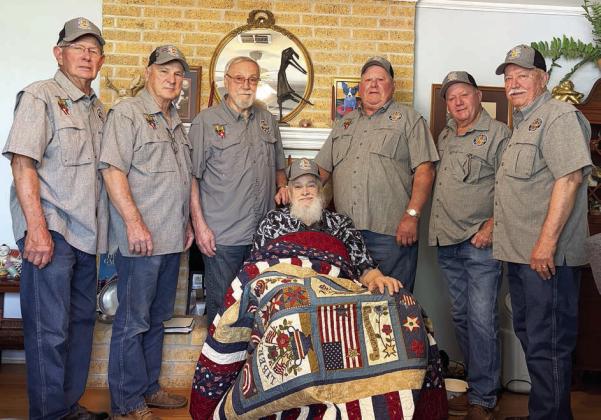 Baker receives Quilt of Valor through VVA Chapter 870