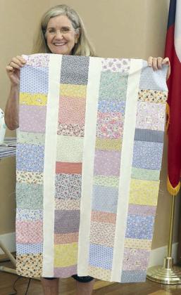 Colorado Valley Quilt Guild makes charity quilts