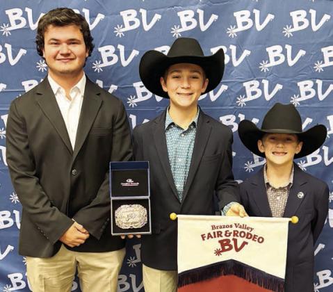 Guenther wins at speaking contest