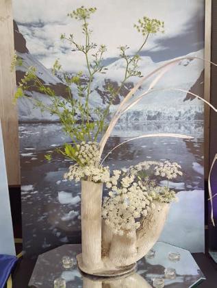 Design Winner – Class 2 “Arctic Ocean” by Janet Murphy