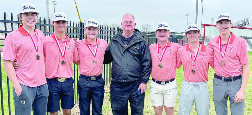 Horns place third in first tourney