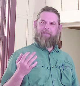 Speaker Andy Behlen talked about “Peppers: Hot and Healthy.”