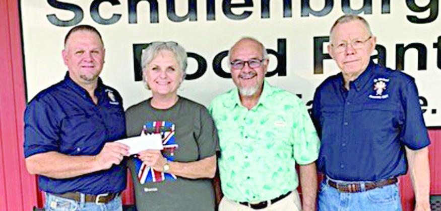 The Knights of Columbus 4th Degree St Michael’s Assembly No. 1527 of Flatonia, Schulenburg and Weimar made a $500 donation to the Schulenburg Area Food Pantry. On hand for the check presentation were (from left) Faithful Navigator Paul Zapalac, Food Pantry president Debra Blansitt, Faithful Purser Tom Bargas and Faithful Trustee Ken Berger.