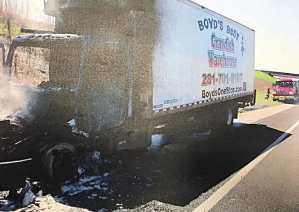 Truck fire extinguished on I-10