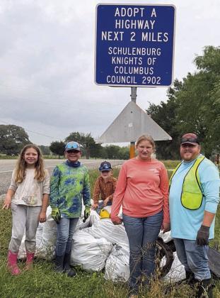 KCs participate in ‘texas trash Off’