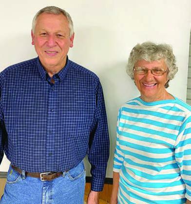 Dippel gives program at Young Farmers meeting