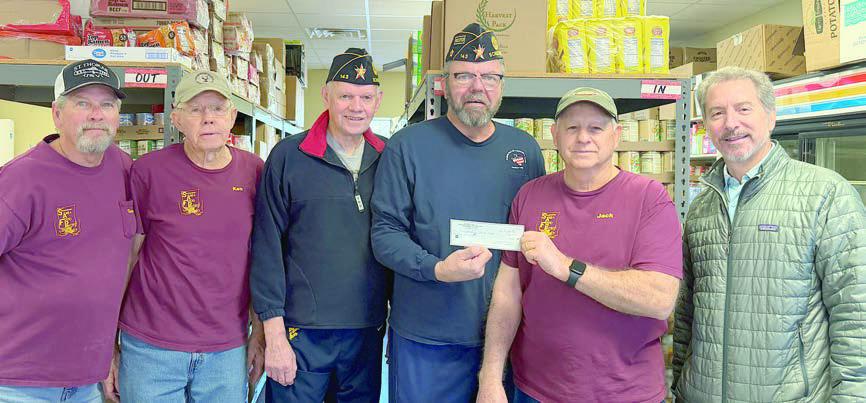 Legion donates to Food Pantry