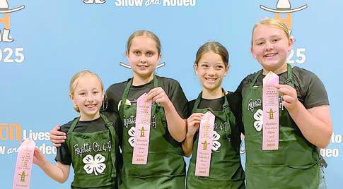 4th Place Junior Healthy Dessert – Slice N Dice consisting of (from left) Ainsley Murphy, Lydia Beseda, Raelynn Beseda and Henley Sodek.