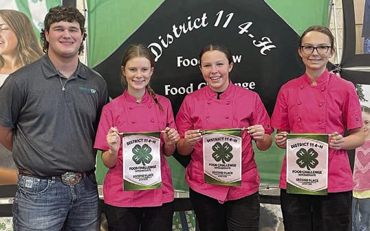 Simmer Down – (from left) District 11 4-H Council officer Logan Poncik, Sawyer Mau, Ally Kibby and Tatum Fritsch.