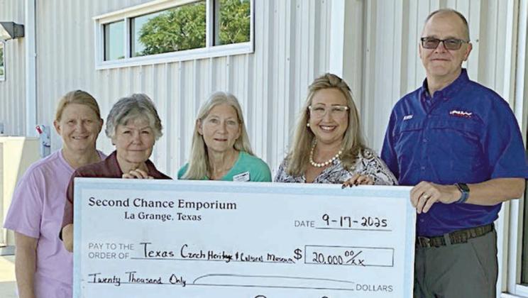 Second Chance donates $20,000 to Czech Center
