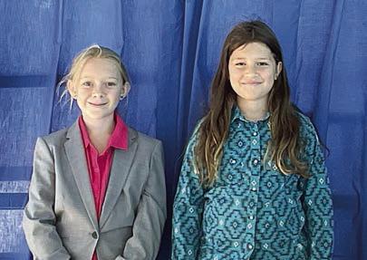 9th Place Junior Team – (from left) Abbigale Eichler, Meredith Carruthers and (not shown) Rowdy Guenther. Guenther belongs to the Schulenburg 4-H.