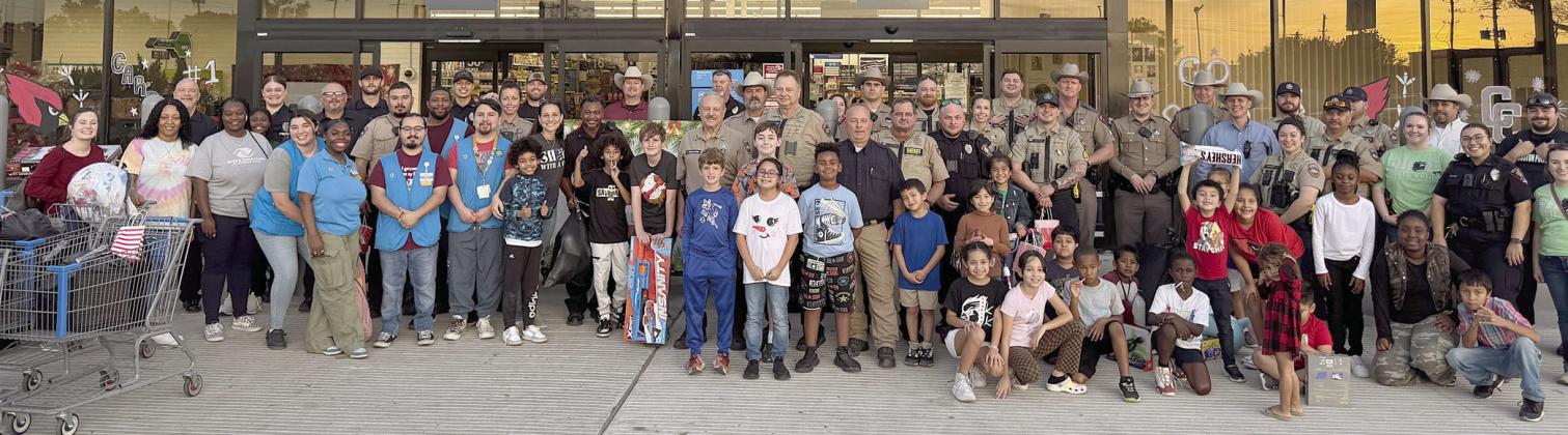 Boys &amp; Girls Club members enjoy ‘Shop With A Cop’ prior to Christmas