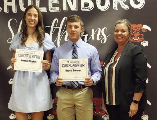 SHS Academic Pride &amp; Spirit Award recipients