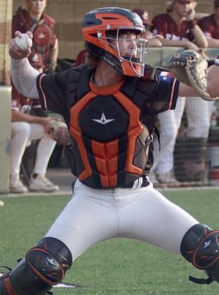 Jayse Janda first to second to cut down a steal attempt in the fifth inning. Sticker Photo By Darrell Vyvjala