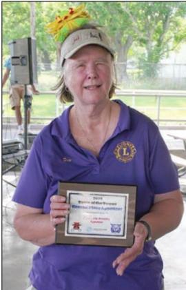 Second Place Appetizer – Weimar Encore Lions Club Accepting the award on behalf of the organization was Sue Mullens. Sticker Photo By Darrell Vyvjala