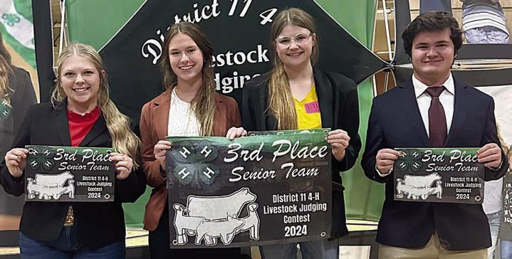 3rd Place Senior Team – (from left) Kaisley Janecka, Harper Mau, Cassidy Laake and Logan Poncik.