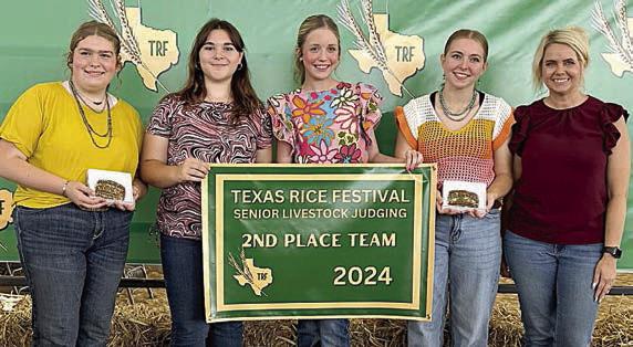 Reserve Champion Senior Team – (from left) Rheagan Karisch, Addison Eichler, Hailey Janish, Peyton Gilchrest and coach Kaci Carrales.