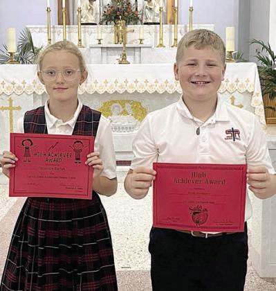 4th Grade – (from left) Accelerated Reader Penelope Bartek and Freckle Math Brody Brossmann.