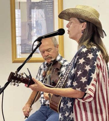 Entertaining members at Flatonia Methodist Church were Jamie Steinhauser and Darryl O’Bryant. Everyone was singing along, tapping their feet and loving every minute of it.