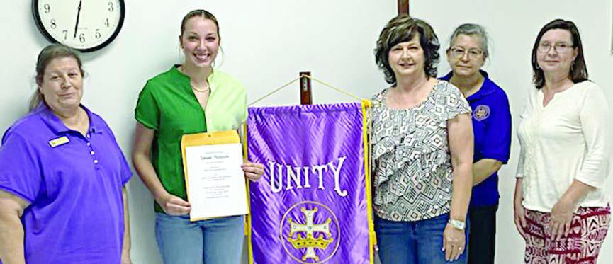 Redding, Olsovsky receive Catholic Daughters scholarships