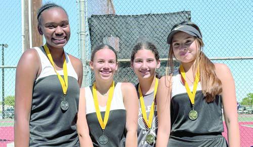 From left: Jashiya Jackson and Myranda Slaton, second place JV girls’ doubles; Ava Slaton and Perla Martinez, first place JV girls’ doubles.