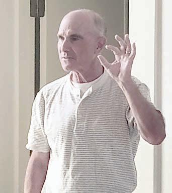 Guest speaker John Landa discussed observing and identifying birds.