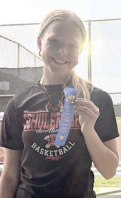 AUBRYN JANDA 1st Place Grade 7 Girls’ Singles