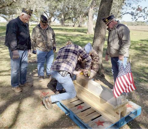 Post 143 placing Captain Milton Frazer’s headstone on a pallet for shipment to Kentucky.