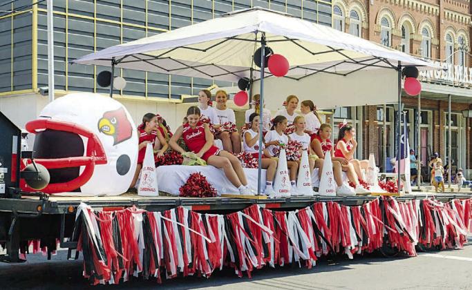 1st Place Youth Organizational – St. Rose Cheerleaders &amp;amp; Pep Squad. Photo By Andy Behlen / Courtesy of Fayette County Record