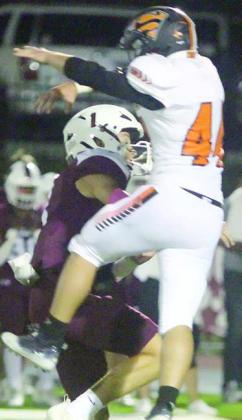 Aiden Mendez forces an incompletion in the fourth quarter. Sticker Photo By Darrell Vyvjala
