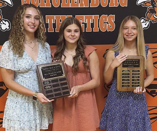 SPECIAL AWARDS – (from left) Grace Schramek and Haylee Vacek, Trophy Tech All Team Players; and Michaela Kollmann, Lady Horns Whatever It Takes Award. Sticker Photo By Darrell Vyvjala