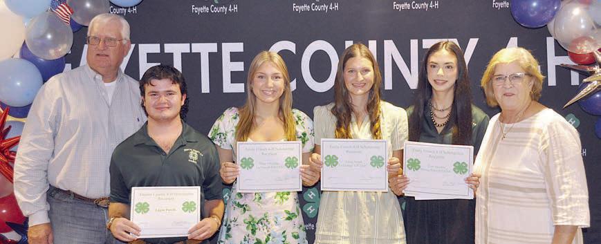 Scholarship Recipients – (from left) presenter Lee Fritsch, Logan Poncik, Hope Michalke, Elena Supak, Tori Newton and presenter Phyllis Fritsch.