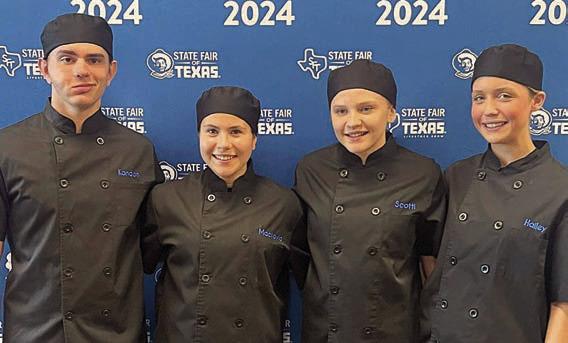 Senior Side Dish Category – (from left) Kandon Kaspar, Mackayla Griffin, Scotti Beseda and Hailey Janish.