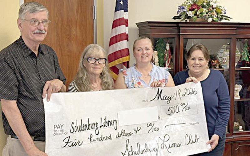 Lions Club gives to library’s summer reading program