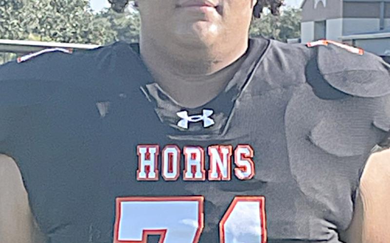 CALVIN THOMPSON • sr. - Offensive/Defensive Lineman
